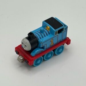 Thomas & Friends Diecast Metal Magnet Train Blue Thomas Train Engine 2002